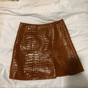 Motel croc skirt -brown